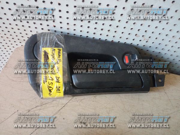 Manilla interior puertas derechas Ssangyong Actyon 2007 al 2012 $8.000 mas iva (4)