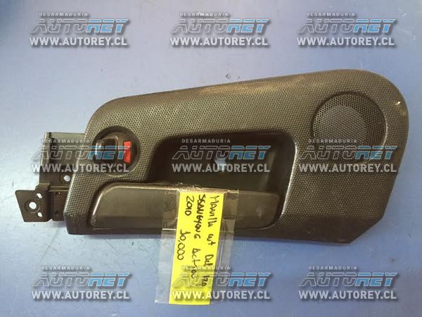 Manilla interior puertas izquierdas Ssangyong Actyon 2007 al 2012 $8.000 mas iva (7)