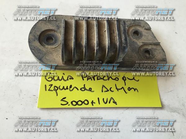 Mensula izquierda parachoque trasero Ssangyong Actyon 2007 al 2012 $5.000 mas iva