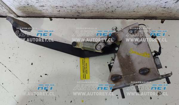 Pedal_Embrague_(SNW085)_SSangyong_New_Actyon_2.0_Diesel_4x2_2020_$18.000_+_IVA
