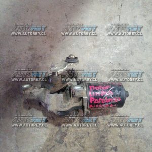 Motor limpia parabrisa Nissan Terrano 2014 $25.000 mas iva