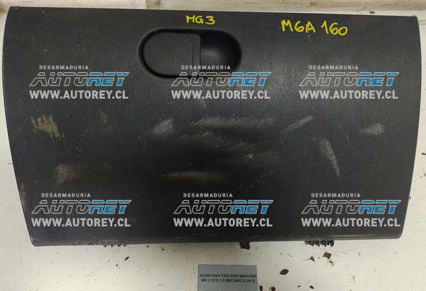 Guantera Tablero (MGA160) MG 3 STD 1.5 Mecánico 2015 $20.000 + IVA (Manuel).jpeg