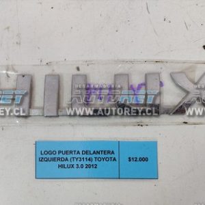 Logo Puerta Delantera Izquierda (TY3114) Toyota Hilux 3.0 2012 $12.000 + IVA