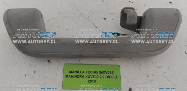 Manilla Techo (MXV024) Mahindra XUV500 2.2 Diesel 2019 $5.000 + IVA