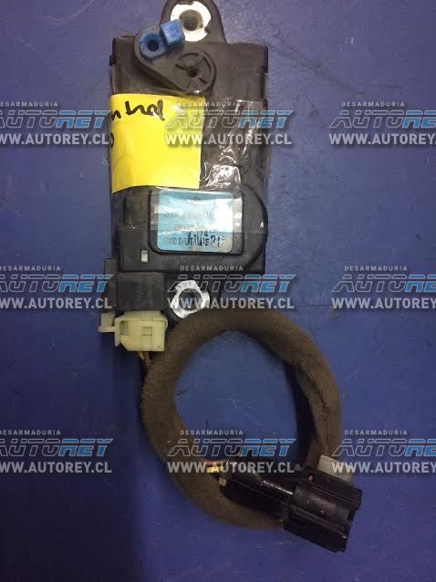 Motor cierre central portalon Ssangyong Actyon 2007 al 2012  $5.000 más iva