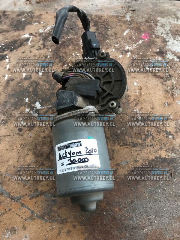 Motor limpia parabrisas Ssangyong Actyon 2007 al 2012 $30.000 mas iva