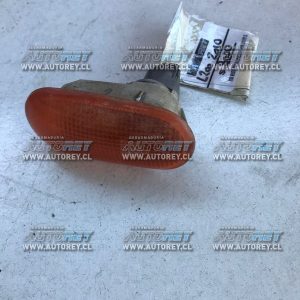 Farol señalización tapabarro Mitsubishi L200 2007 al 2015 $8.000 más iva (2)