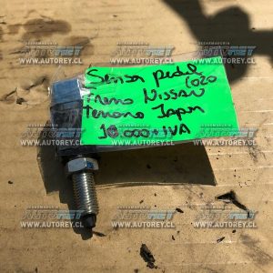 Swich pedal freno Nissan Terrano $10.000 más iva (2)