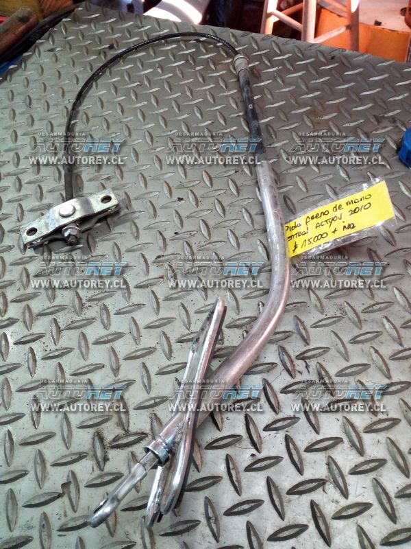 Piola central freno mano Ssangyong Actyon 2007 al 2012 $10.000 mas iva (3)