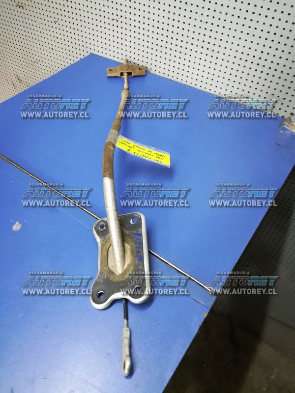 Piola central freno mano Ssangyong Actyon 2007 al 2012 $10.000 mas iva