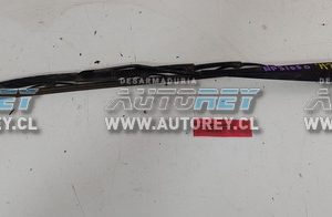 Plumilla Limpia Parabrisa Izquierda (NP31050) Nissan NP300 2019 $15.000 + IVA