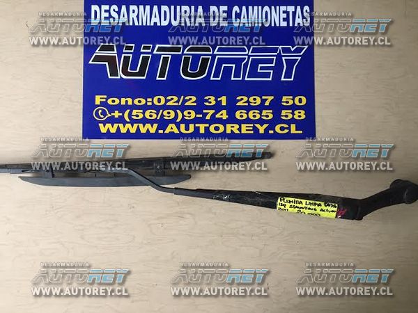 Plumilla limpiaparabrisas izquierda Ssangyong Actyon 2007 al 2012 $15.000 mas iva (2)