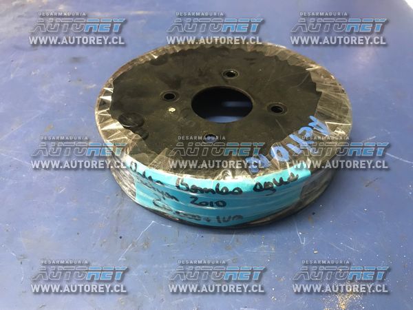 Polea bomba agua Ssangyong Actyon 2007 al 2012 $10.000 mas iva (4)