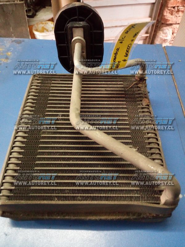 Radiador evaporador aire acondicionado Ssangyong Actyon 2007 al 2012 $40.000 mas iva (4)