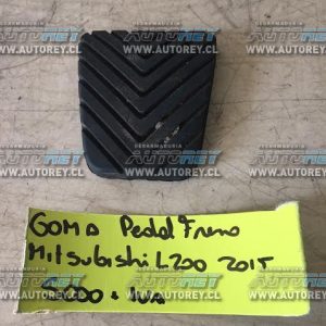 Goma pedal freno Mitsubishi L200 2015 $5.000 más iva