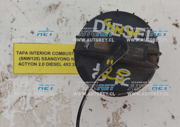 Tapa_Interior_Combustible_(SNW125)_SSangyong_New_Actyon_2.0_Diesel_4x2_2020_$8.000_+_IVA
