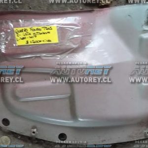 Guada fango trasero derecho Mitsubishi l200 2010 $10.000 más iva