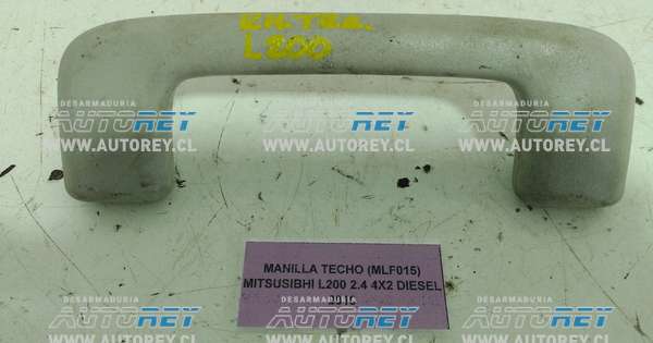 Manilla Techo (MLF015) Mitsubishi L200 2.4 4×2 Diesel 2019 $8.000 + IVA