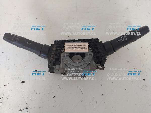 Telecomando Luces Limpia Parabrisas (MLE002) Mitsubishi L200 2.4 4×4 2019 $60.000 + IVA