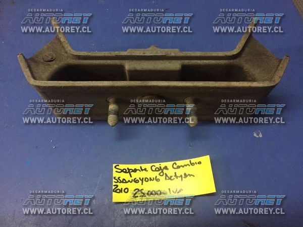 soporte caja cambio Ssangyong Actyon 2007 al 2012 $15.000 mas iva (3)