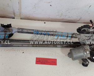 Motor Con Articulación Limpia Parabrisas Original (TR1107) Toyota RAV4 2019 $50.000 + IVA