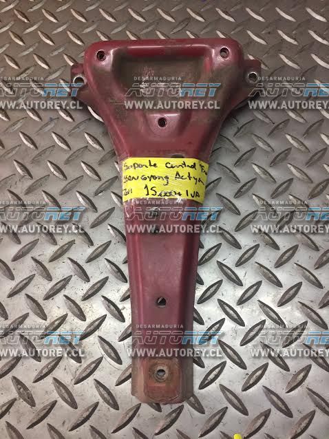 soporte central frontal Ssangyong Actyon 2007 al 2012 $10.000 mas iva