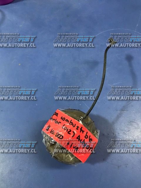 Tapa combustible interior Ssangyong Actyon 2007 al 2012 $10.000 mas iva (2)