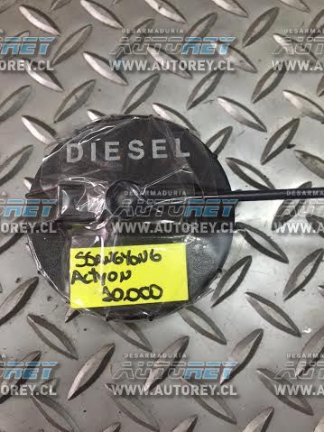 Tapa combustible interior Ssangyong Actyon 2007 al 2012 $10.000 mas iva (2)