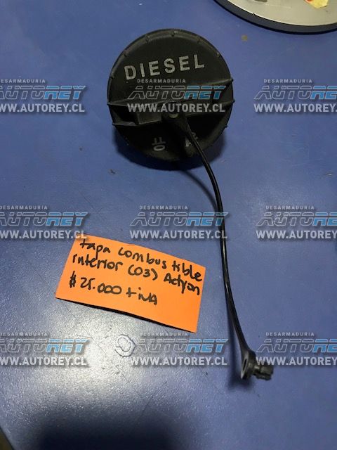 Tapa combustible interior Ssangyong Actyon 2007 al 2012 $10.000 mas iva