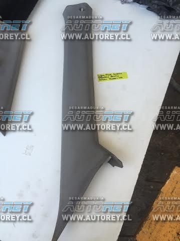 Tapiz cubre pilar delantero superior derecho Ssangyong Actyon 2007 al 2012 $10.000 mas iva