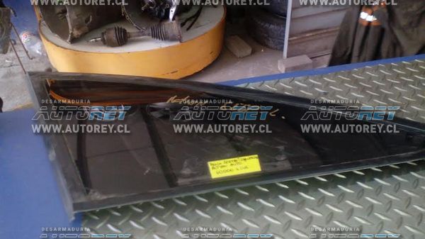 Vidrio aleta izquierdo Ssangyoung Actyon Jeep 2006 al 2011 $30.000 mas iva