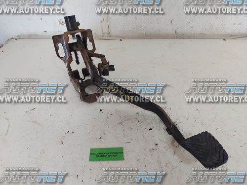 Pedal Embrague (FIF098) Fiat Fullback 2018 4×4 $30.000 + IVA