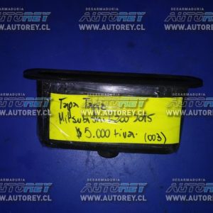 Moldura tapiz puerta Mitsubishi L200 2007 al 2015 $5.000 más iva (7)