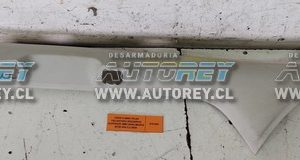 Tapiz Cubre Pilar Delantero Izquierdo Superior (MBT3050) Mazda BT50 4×4 2.2 2020 $10.000 + IVA