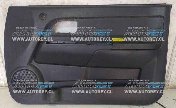 Tapiz Puerta Delantera Derecha (GWW197) Great Wall Wingle 5 Diesel 2.0 4×4 2020 $20.000 + IVA (Manuel)