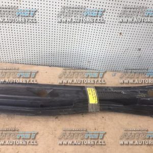 Rejilla cubre torpedo izquierda Mitsubishi L200 2007 al 2015 $15.000 más iva (3)