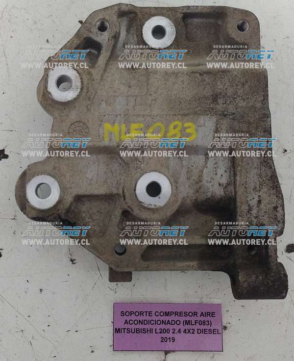 Soporte Compresor Aire Acondicionado (MLF083) Mitsubishi L200 2.4 4×2 Diesel 2019 $15.000 + IVA