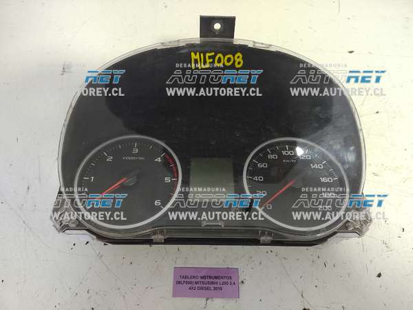 Tablero Instrumentos (MLF008) Mitsubishi L200 2.4 4×2 Diesel 2019 $50.000 + IVA