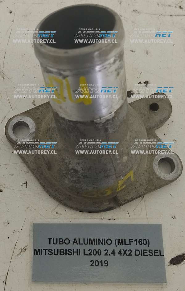 Tubo Aluminio (MLF160) Mitsubishi L200 2.4 4×2 Diesel 2019 $10.000 + IVA