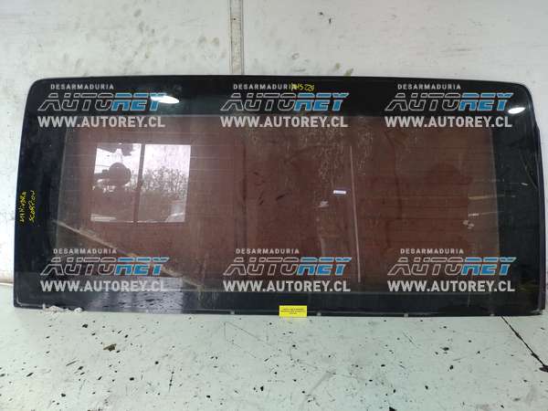 Vidrio Luneta (MHS224) Mahindra New Scorpio 2.2 2014 4×2