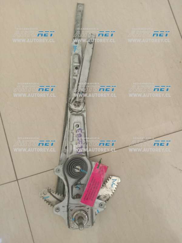 Cremallera Alza Vidrio Mecánica Delantera Izquierda (ML3083) Mitsubishi L200 2017 2.4 Katana