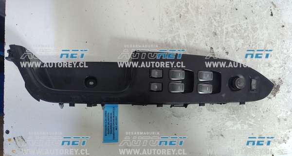 Botonera Alza Vidrio Puerta Delantera Izquierda (SGM030) SSangyong Grand Musso 2.2 MEC 4×4 2021