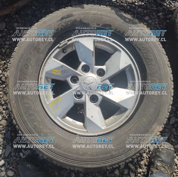 Llanta Aluminio Con Neumatico 245 70 R16 (MNL251) Mitsubishi L200 4×4 Diesel 2.4 2022