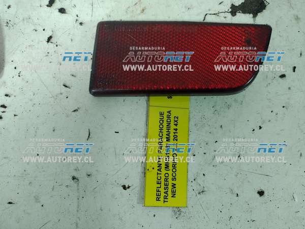 Reflectante Parachoque Trasero (MHS168) Mahindra New Scorpio 2.2 2014 4×2