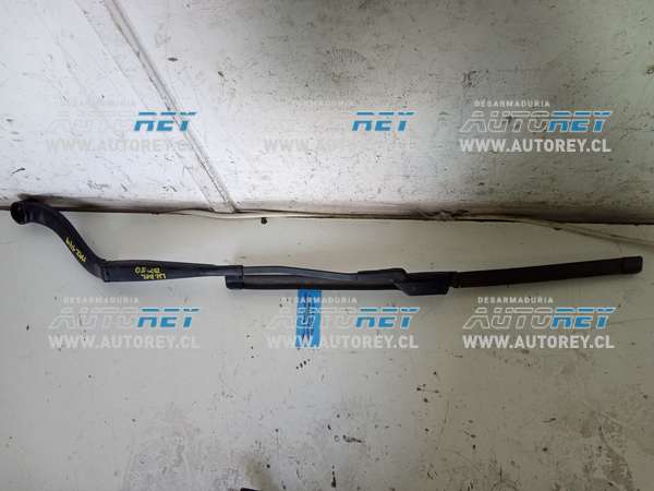 Plumilla Limpia Parabrisas Izquierda (MAZ149) Mazda BT50 3.2 4×4 AUT 2017