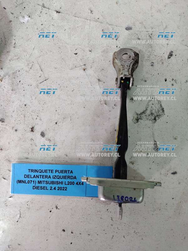 Trinquete Puerta Delantera Izquierda (MNL071) Mitsubishi L200 4×4 Diesel 2.4 2022