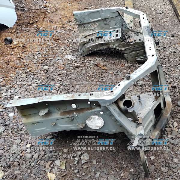 Frontal (MAZ005) Mazda BT50 3.2 4×4 AUT 2017 350.000 + IVA (Manuel) (OK) 16