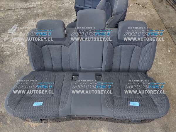 Juego Asientos (SGM041) SSangyong Grand Musso 2.2 MEC 4×2 2021