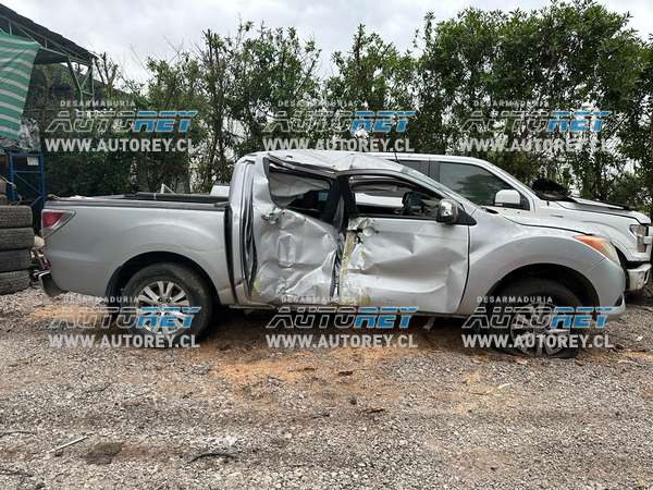 Septiembre 2023 – Mazda BT50 4×4 automatica 3.2 2016