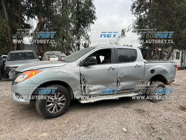 Septiembre 2023 – Mazda BT50 4×4 automatica 3.2 2016